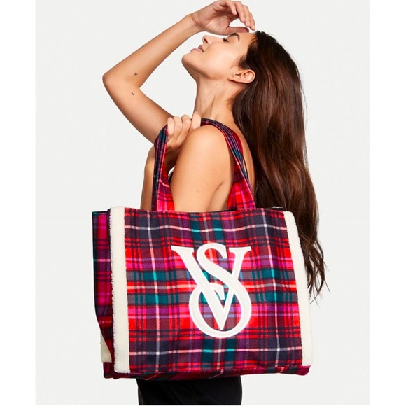 Victoria's Secret Handbags - NWT $60 Victoria's Secret Limited Edition Plaid Tote